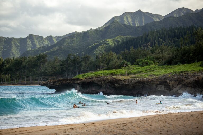 Pacific Ocean Travel: 40 Stunning Islands to See